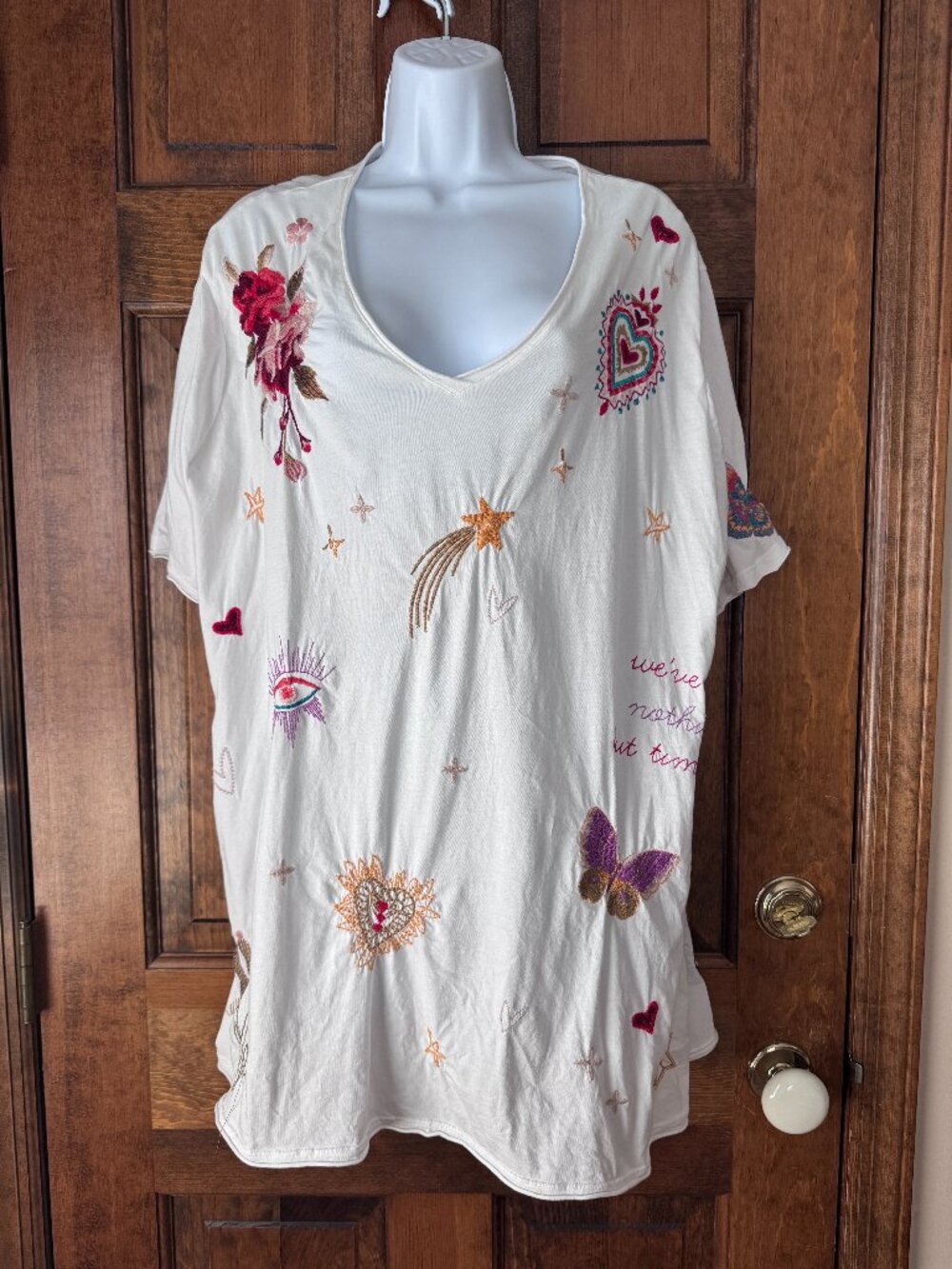 Johnny Was White Everything is Possible Embroidered Tee Size 1X